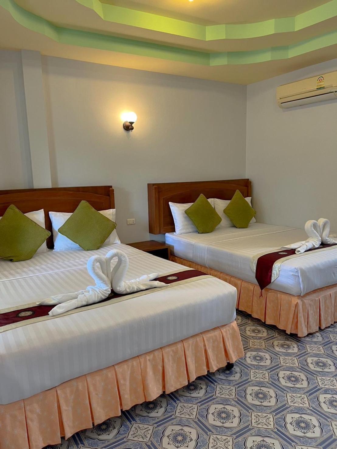 Sunsea Resort Baan Khai Екстер'єр фото