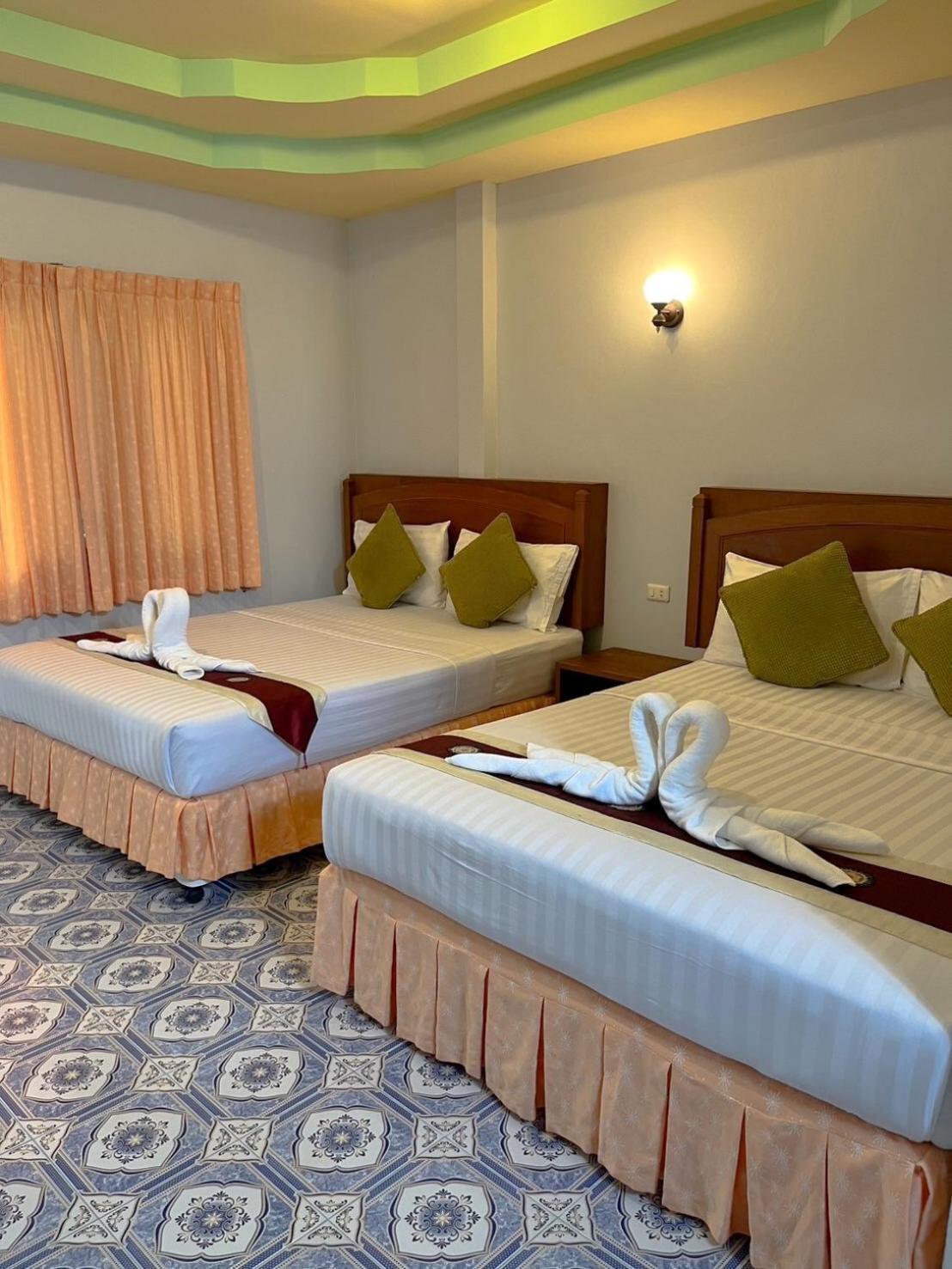 Sunsea Resort Baan Khai Екстер'єр фото