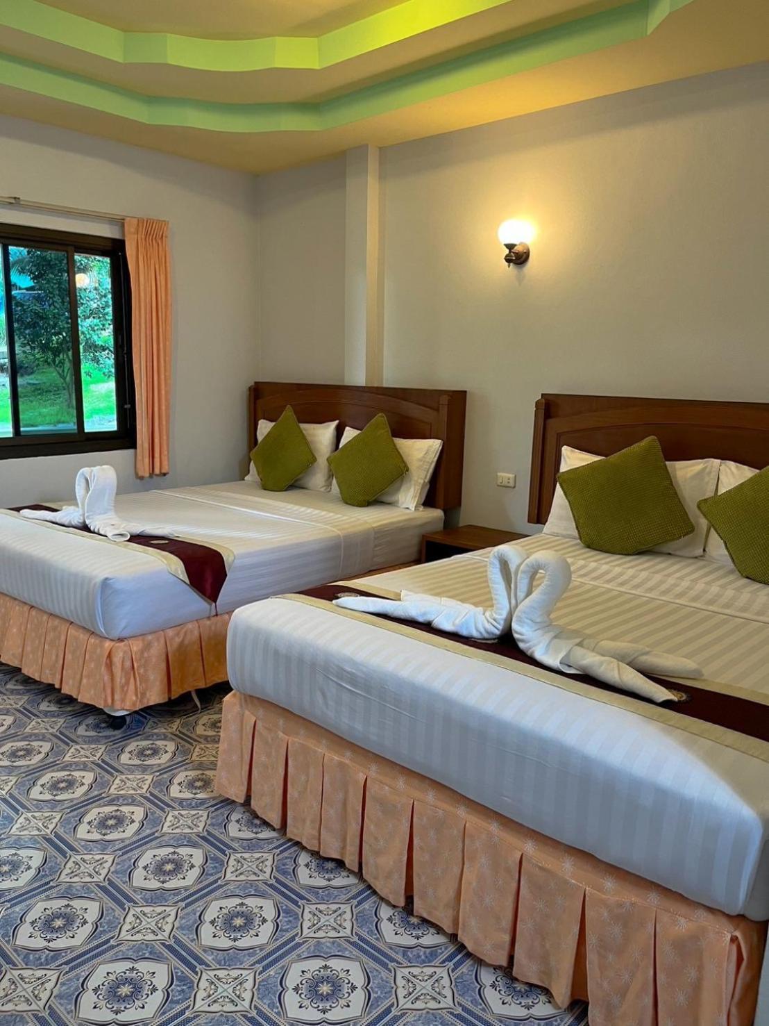 Sunsea Resort Baan Khai Екстер'єр фото