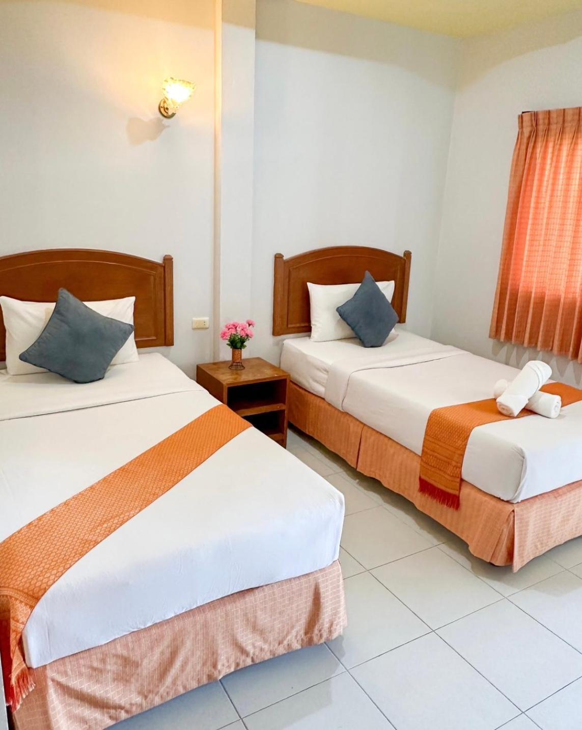 Sunsea Resort Baan Khai Екстер'єр фото