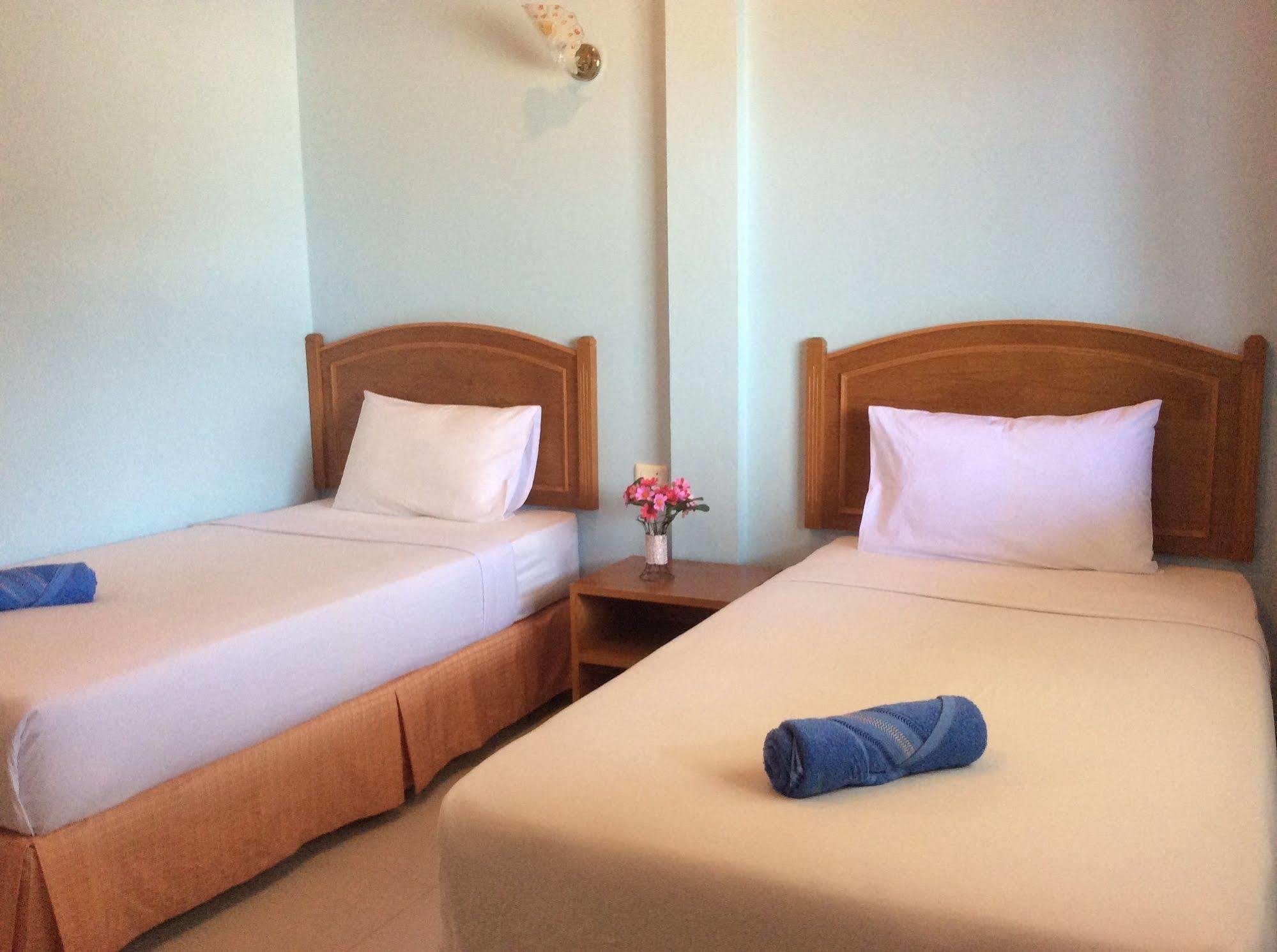 Sunsea Resort Baan Khai Екстер'єр фото